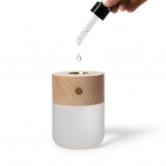 Portable Diffuser Essential Oil Diffusers Wood Aromatherapy Diffuser with Warm Light Battery Operated Diffuser for Essen