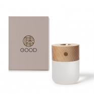 Portable Diffuser Essential Oil Diffusers Wood Aromatherapy Diffuser with Warm Light Battery Operated Diffuser for Essen